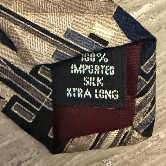 Zylos George Machado 100% Silk Tie Print Abstract Tan and Black Extra Long 63" - Picture 4 of 12